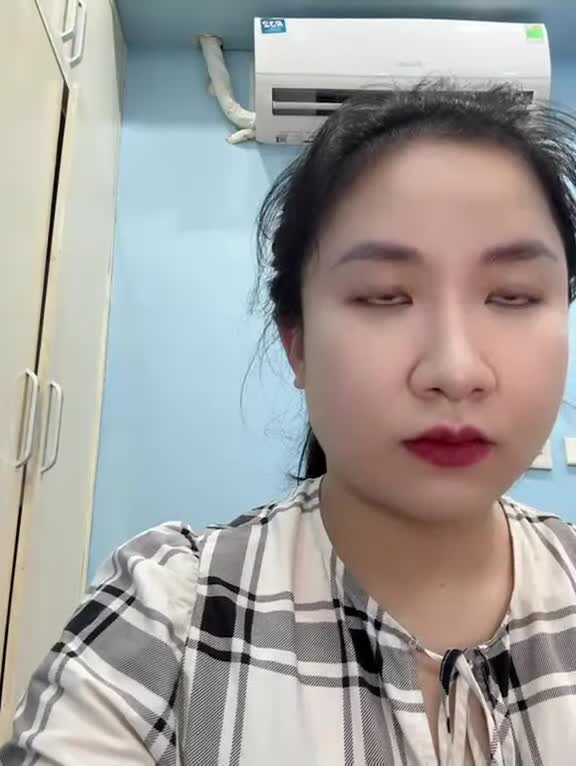 Intro to HRM Staff at Techcombank thumbnail