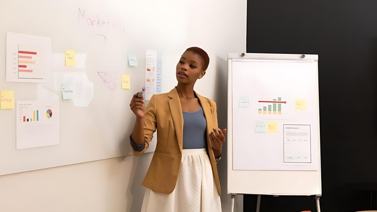 A Growth Executive at a Small and Private Financial Firm thumbnail